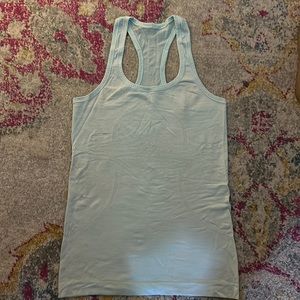 Light blue Lululemon swiftly tech